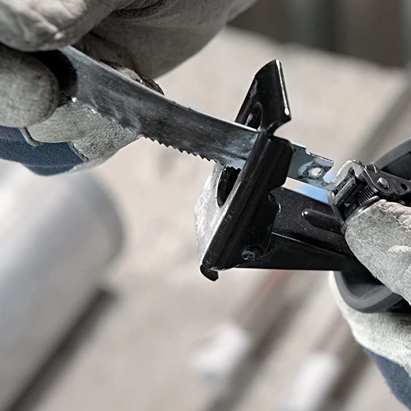 Scie Sabre Et Scie Alligator Scie Sabre Bosch Filaire GSA 1100 E 1100 W Avec Coffret De Transport 1 Scie Sabre Et Scie Alligator Scie Sabre Bosch Filaire GSA 1100 E 1100 W Avec Coffret De Transport