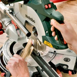 Scie à Onglet Et Radiale Scie à Onglet Radiale Metabo KGSV 72 Xact SYM - 1800 W -Électroportatif et pneumatique Soldes 612216000 3