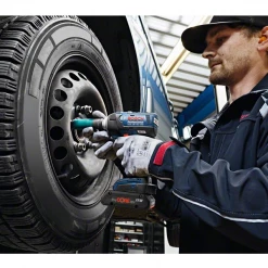 Kit De Démarrage : Batterie + Chargeur 2 Batteries Bosch ProCORE 18V 4 Ah Avec Chargeur Rapide GAL 18V-40