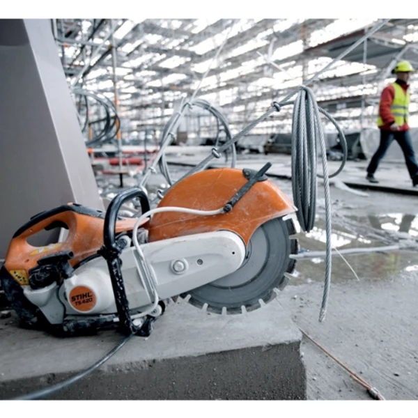 Tronçonneuses Thermiques Et Découpeuses Découpeuse à Disque Thermique TS 420 STIHL - Disque Ø 350 Mm - Puissance 3.2 Kw 1 Tronçonneuses Thermiques Et Découpeuses Découpeuse à Disque Thermique TS 420 STIHL - Disque Ø 350 Mm - Puissance 3.2 Kw