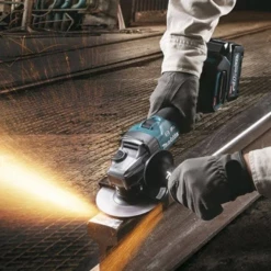 Meuleuse D'angle ø 125 Mm Meuleuse D'angle Makita Diamètre 125 Mm 40 V Max Li-Ion - Puissance 1100 W - 2 Batteries + Chargeur 11 Meuleuse D'angle ø 125 Mm Meuleuse D'angle Makita Diamètre 125 Mm 40 V Max Li-Ion - Puissance 1100 W - 2 Batteries + Chargeur -Électroportatif et pneumatique Soldes meuleuse makita6 1