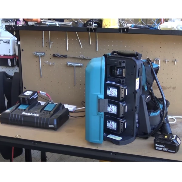 Electroportatif Divers Métiers Support Dorsal Avec Pack énergie 18V Makita - 4 Batteries 5Ah + Chargeur Double 4 Electroportatif Divers Métiers Support Dorsal Avec Pack énergie 18V Makita - 4 Batteries 5Ah + Chargeur Double – Image 4