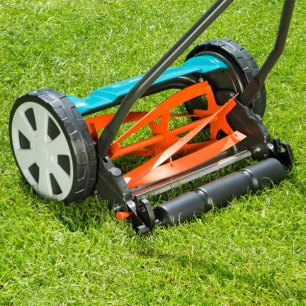 Tondeuse Débroussailleuse Tondeuse Hélicoïdale à Main 330 Classic Gardena Largeur De Coupe 33 Cm 4 Tondeuse Débroussailleuse Tondeuse Hélicoïdale à Main 330 Classic Gardena Largeur De Coupe 33 Cm – Image 4
